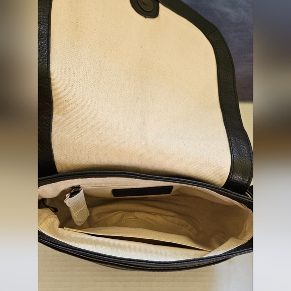 FRYE Black Pebble Saddle Crossbody Bag NWT - Picture 10 of 16